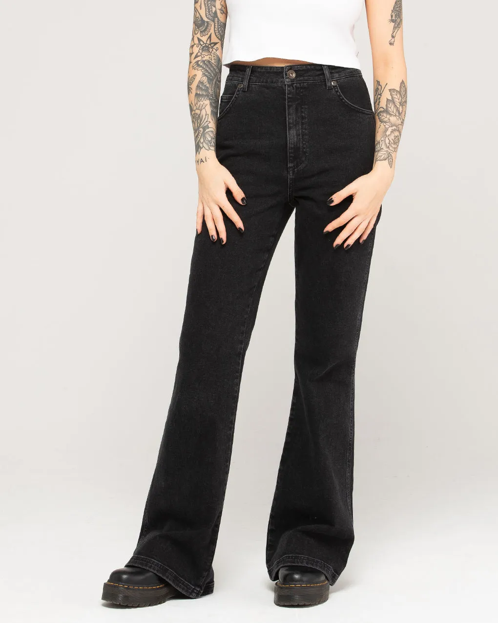 Jett Kickflare Jean - Washed Black,Women Tops